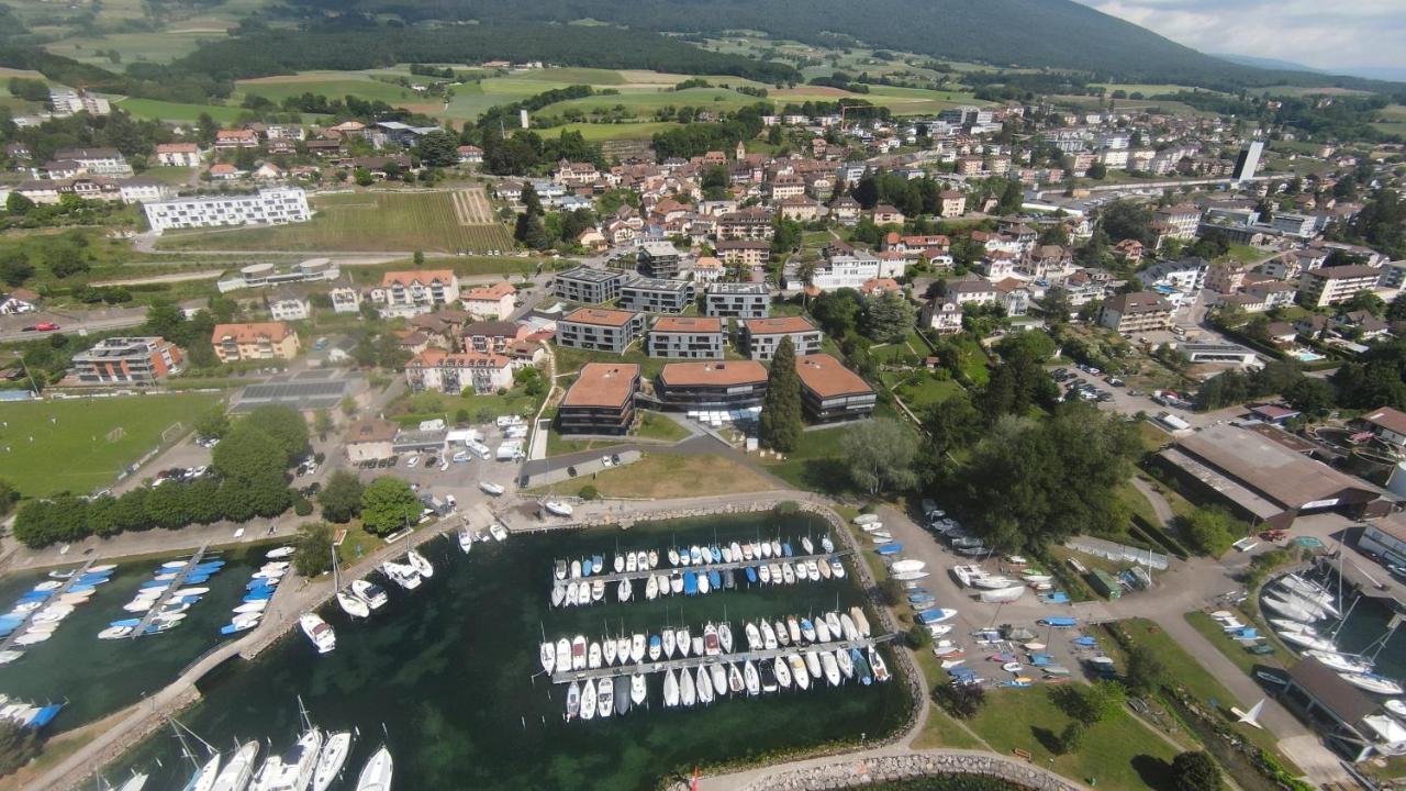 Restaurant Port-conty Saint-Aubin-Sauges